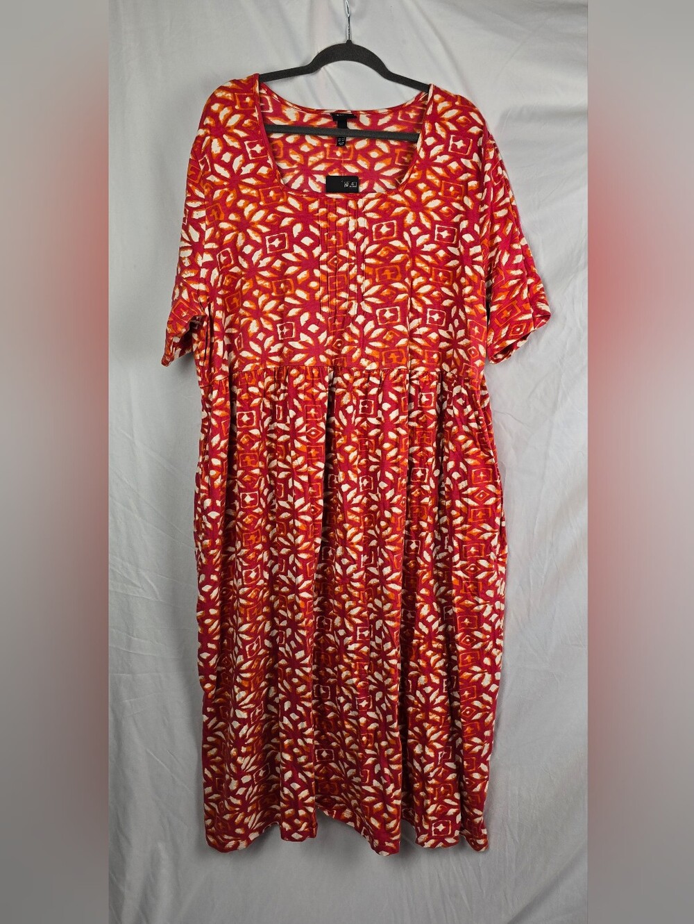 Ulla Popken Matte Jersey Pintuck Artsy Printed Short Sleeve sz 24/26 NWT